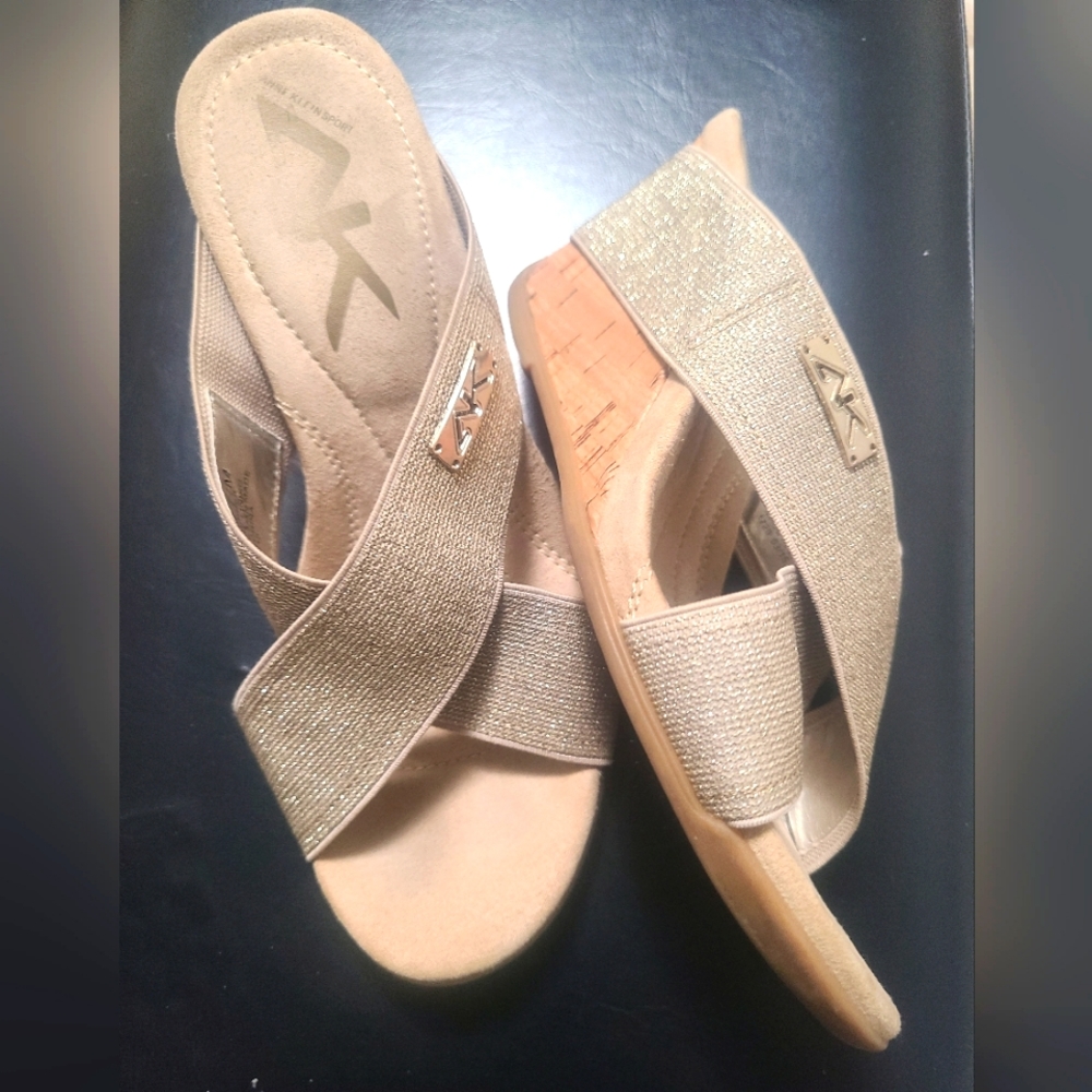 Anne Klein Cross Strap Wedge, Size 7.5